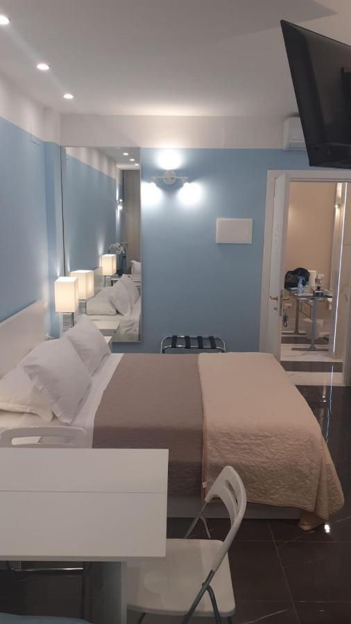 Pescara Centro Luxury Suite II Deluxe Rooms Ngoại thất bức ảnh