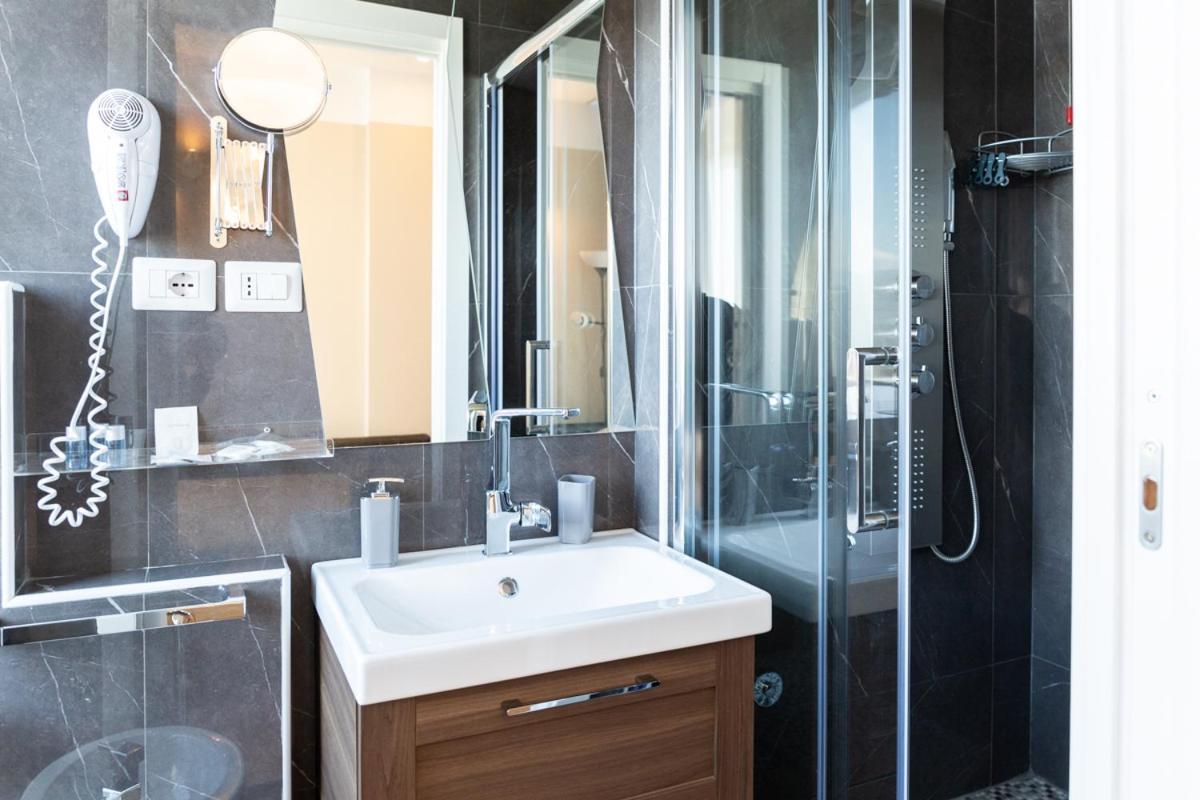 Pescara Centro Luxury Suite II Deluxe Rooms Ngoại thất bức ảnh