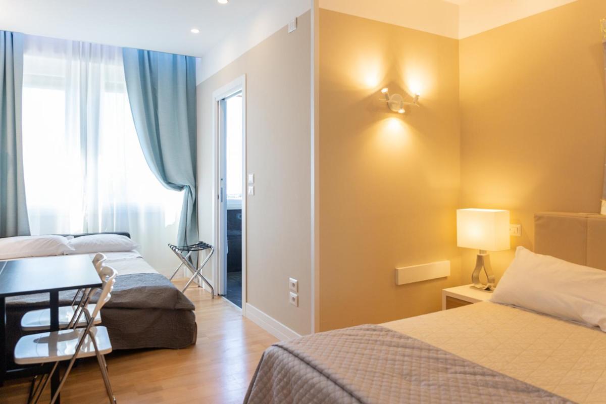 Pescara Centro Luxury Suite II Deluxe Rooms Ngoại thất bức ảnh
